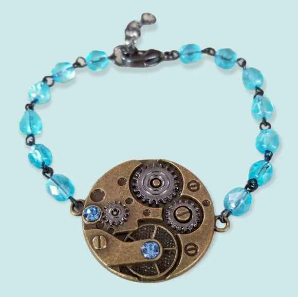 Hand Crafted Steam Punk Pendant Rosary Chain Crystal Beaded Bracelet - Picture 8 of 8